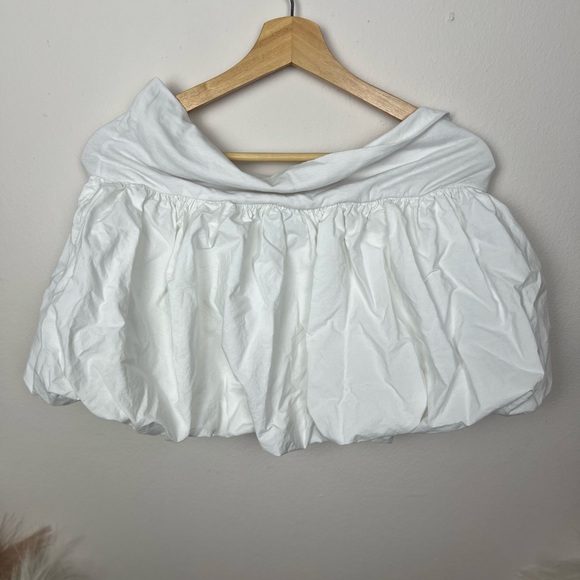 White bubble skirt - Picture 2 of 3